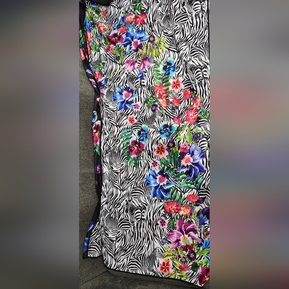 Johnny Was Aruba zebra floral beach blanket in bag. NWOT - Picture 5 of 6